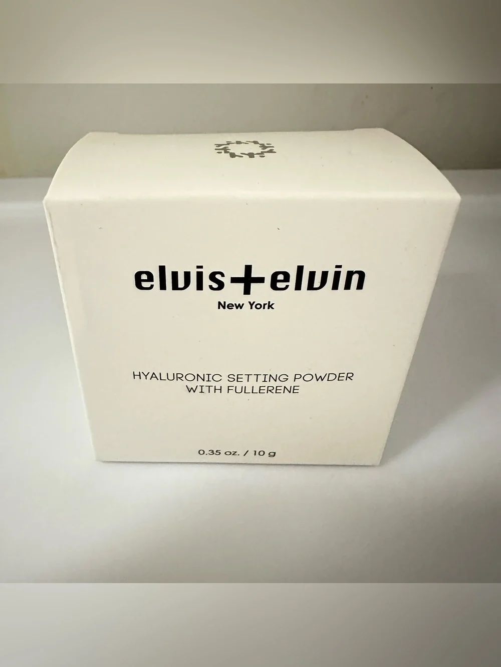 Elvis + Elvin Hyaluronic Setting Powder with Fullerene in Lavender – NWT